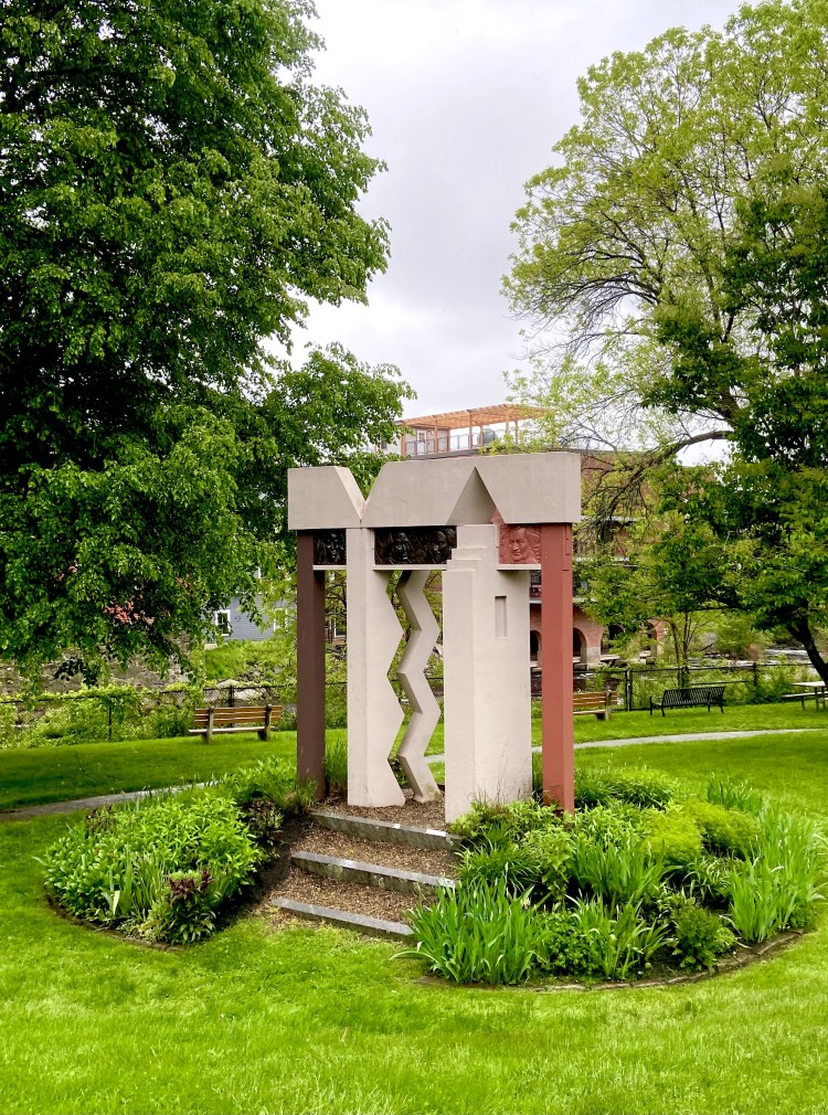 Rain Gardens For Sustainable Lifestyles